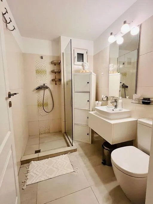 Modern & Cozy 2 Rooms Apartment 부쿠레슈티